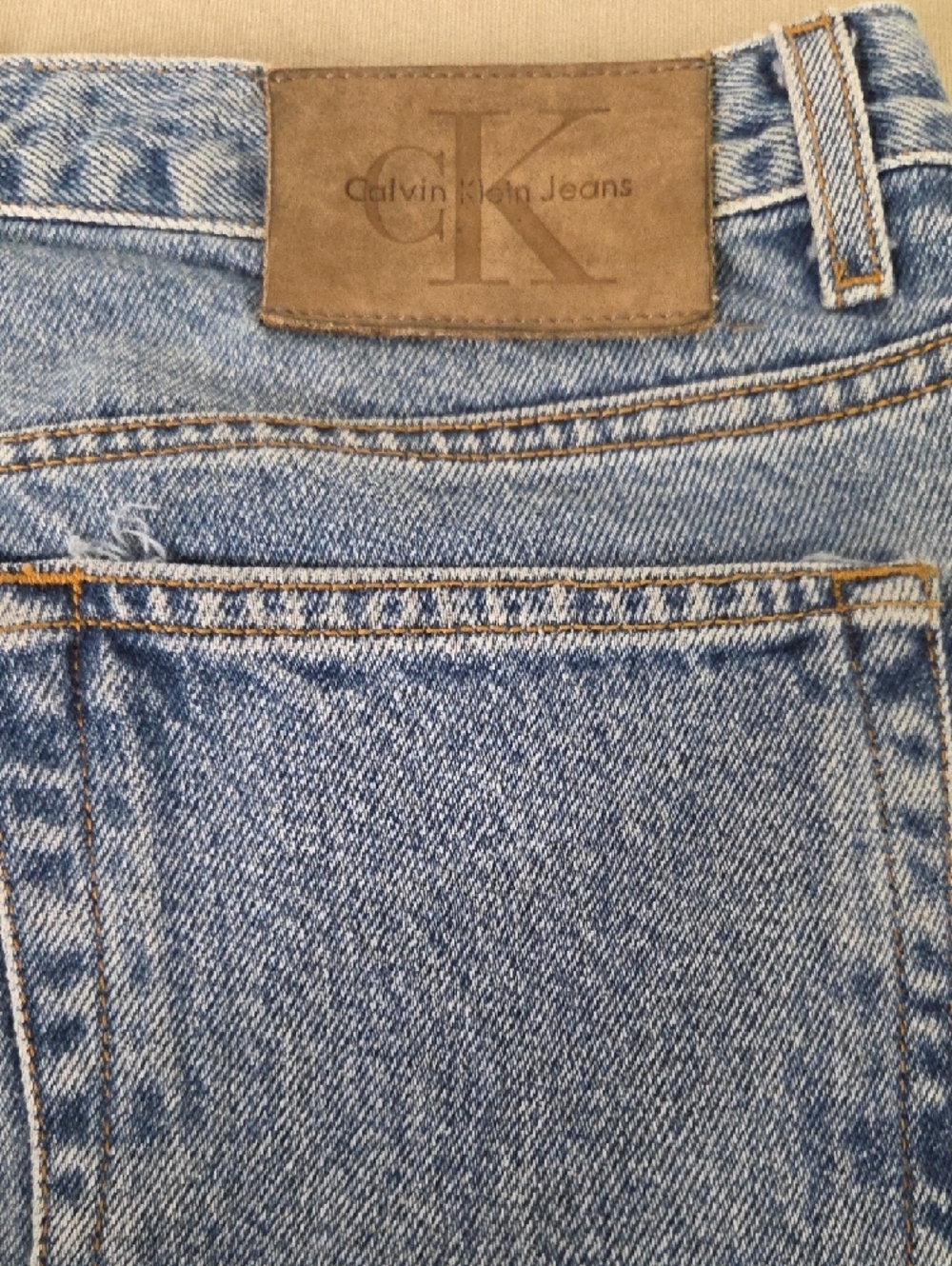 Vintage Calvin Klein Jeans Relaxed Light Blue Denim 90s SIZE 11 30 Waist High - Picture 3 of 8